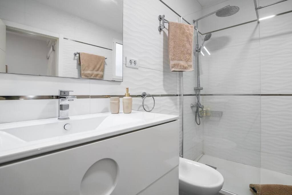 Alma Home ,6 Paxs ,Wifi , Playa Canteras, Ocio Лас-Пальмас-де-Гран-Канария Экстерьер фото