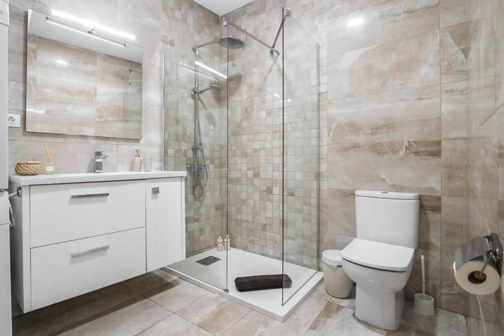 Alma Home ,6 Paxs ,Wifi , Playa Canteras, Ocio Лас-Пальмас-де-Гран-Канария Экстерьер фото